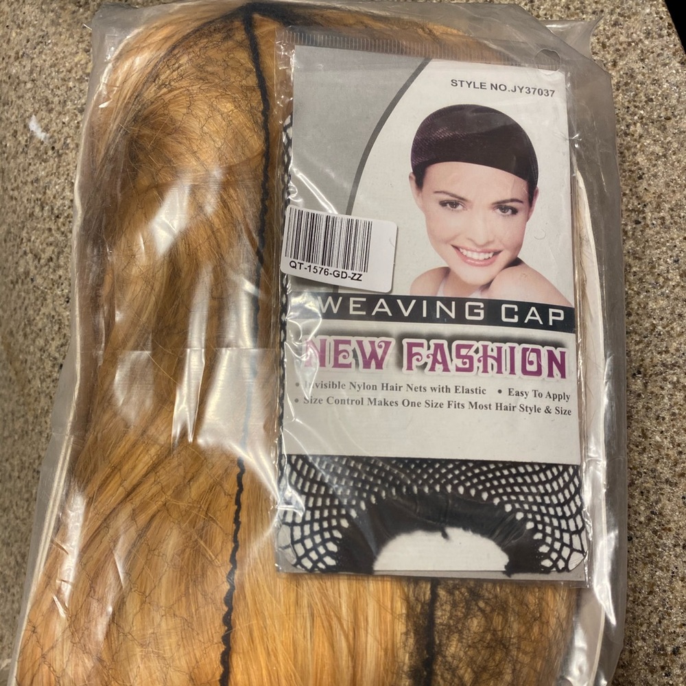 Long blonde wig. Never worn